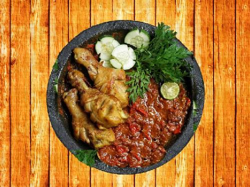 Kuliner Ayam Lamongan Hadrikan Rasa Pedas Gurih Yang Nagih!