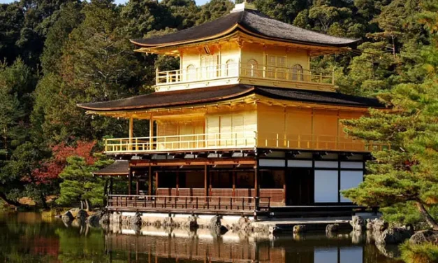 Kota Kyoto Hadirkan Perpaduan Kuil Kuno Yang Sangat IMenawan